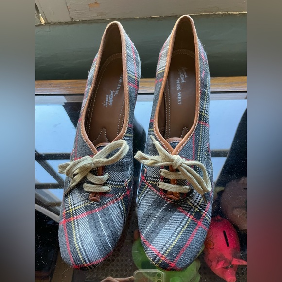 VIVIENNE WESTWOOD for Nine West TARTAN PLAID Fabric & Leather Tie Heels Size 9.5 - Picture 11 of 11